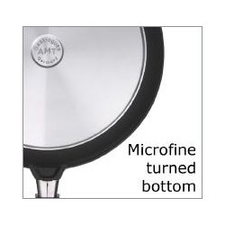 Stekpanna 524 medium h&ouml;g kant